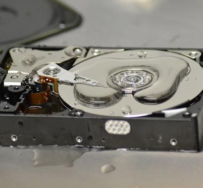 Восстановление данных с затопленных дисков в Тобольске